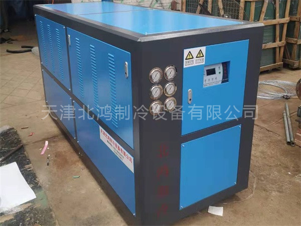 工業(yè)冷水機